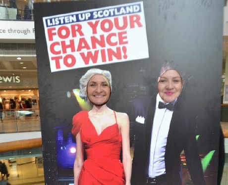 Were you pap'd by the Capital Street Stars?