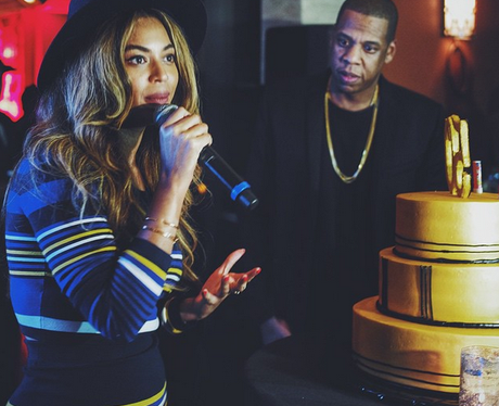 Beyonce and Jay Z singing Instagram