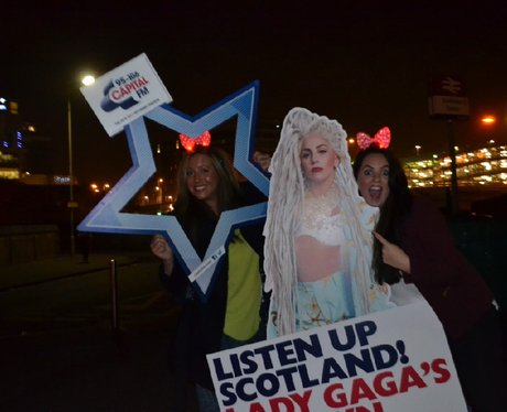 Were you pap'd by the Capital Street Stars?