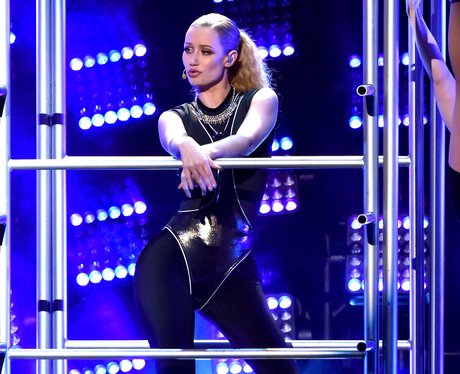 Iggy Azalea on stage American Music Awards 2014