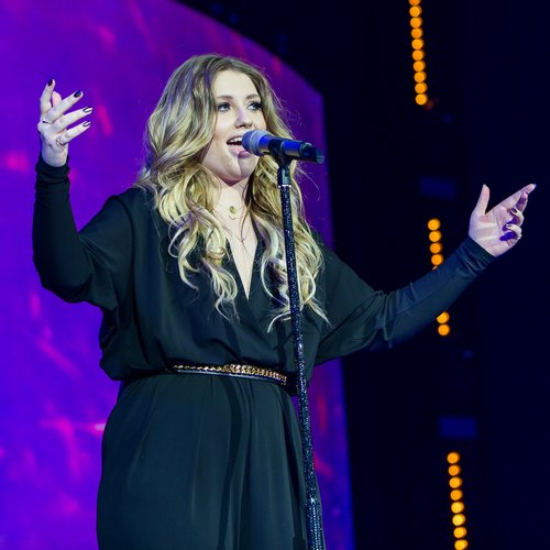 Ella Henderson - 'Yours' (Live At The Jingle Bell Ball 2014) - Capital