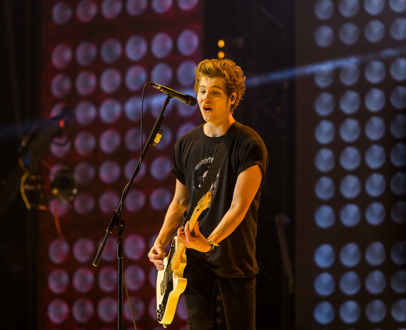 5 Second of Summer at the Jingle Bell Ball 2014