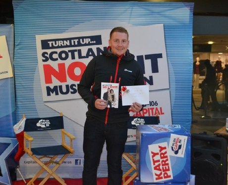 Were you pap'd by the Capital Street Stars?