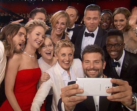 Oscars Selfie Twitter
