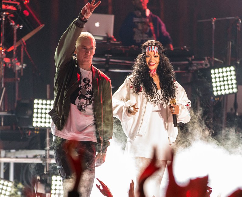 Rihanna MTV Movie Awards 2014
