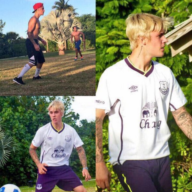 Justin Bieber in Everton FC Kit