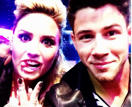 Nick Jonas and Demi Lovato instagram 