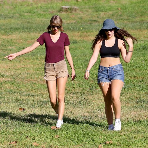 Lorde and Taylor Swift Match Their Socks, Their Sneakers, Their Souls