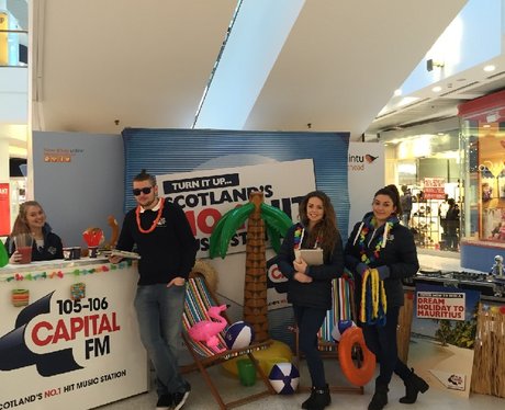 Were you pap'd by the Capital Street Stars?