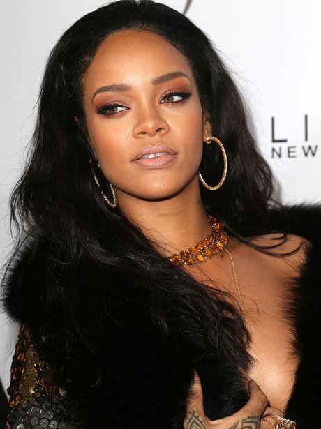 Rihanna Looks Very Sultry At The Fashion Los Angeles
