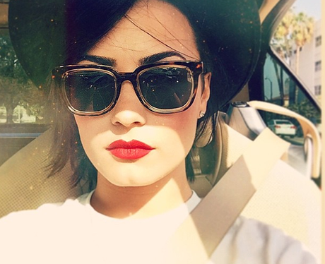 Demi Lovato selfie