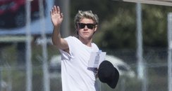 Niall Horan leaving Sydney 