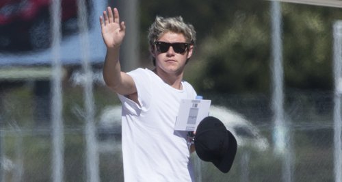 Niall Horan leaving Sydney 