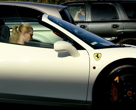 Iggy Azalea in her car
