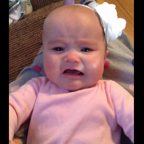 https://assets.capitalfm.com/2015/09/taylor-swift-crying-baby-youtube-1425376271-custom-0.png