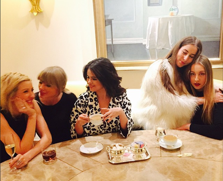 Ellie Goulding, Taylor Swift, Selena Gome and Haim