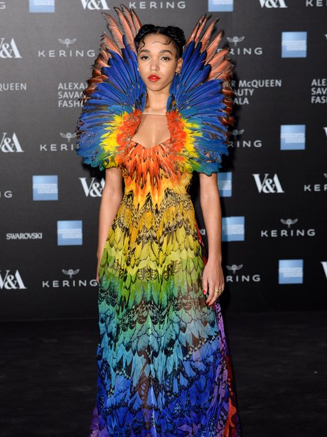 FKA Twigs Wings Colourful Outfit