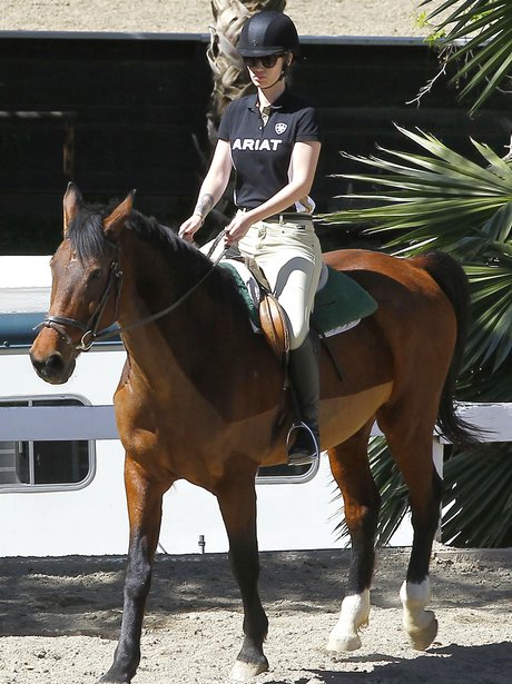 Iggy Azalea horse riding