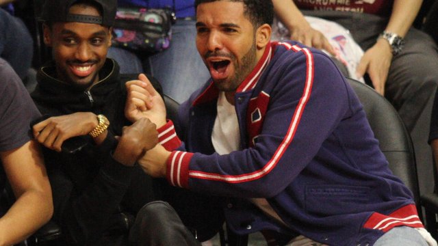 Drake attends Basket Ball Game 