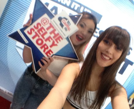 Selfies at Nicki Minaj with The Selfy Store part 2