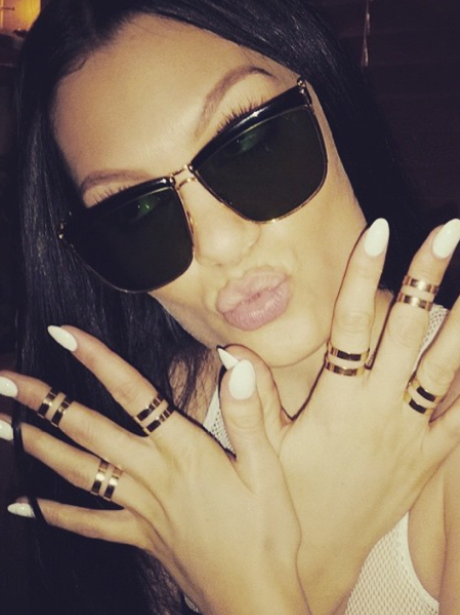 Jessie J selfie