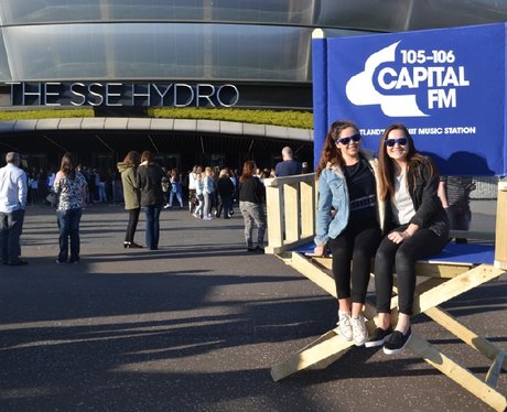 Were you pap'd by the Capital Street Stars?