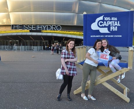 Were you pap'd by the Capital Street Stars?