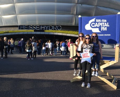 Were you pap'd by the Capital Street Stars?