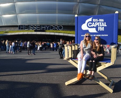 Were you pap'd by the Capital Street Stars?