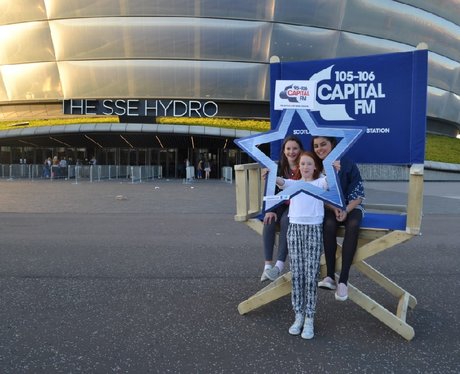 Were you pap'd by the Capital Street Stars?