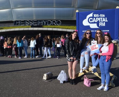 Were you pap'd by the Capital Street Stars?