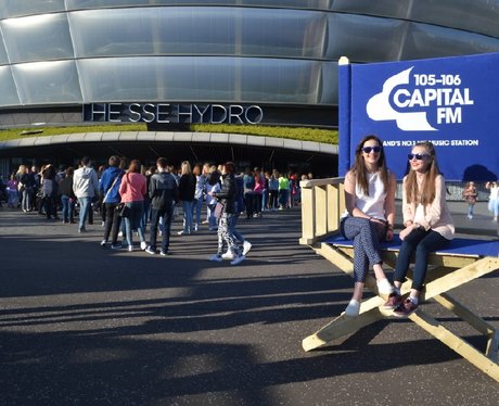 Were you pap'd by the Capital Street Stars?