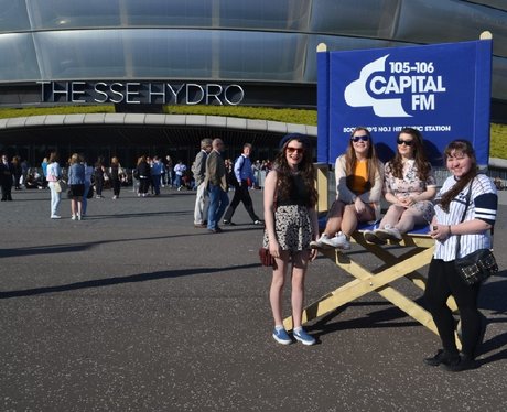 Were you pap'd by the Capital Street Stars?