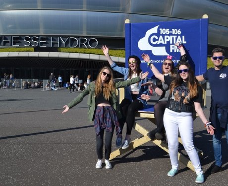 Were you pap'd by the Capital Street Stars?