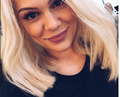 Jessie J Selfie