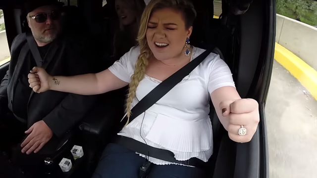 Kelly Clarkson Singing In Car