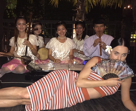 Katy Perry hanging out with some of her fans