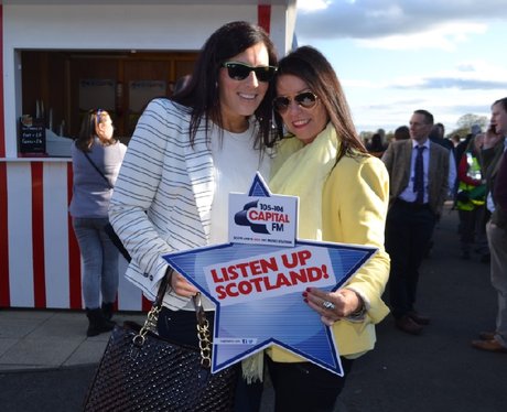 Were you pap'd by the Capital Street Stars?