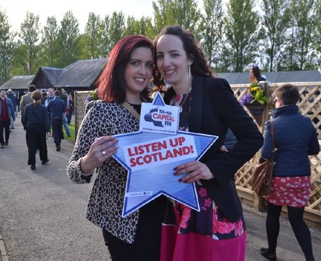 Were you pap'd by the Capital Street Stars?