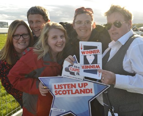 Were you pap'd by the Capital Street Stars?