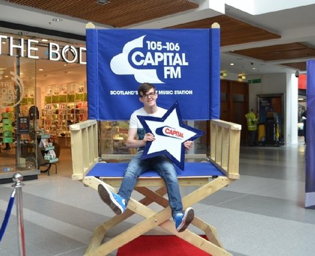 Were you pap'd by the Capital Street Stars?