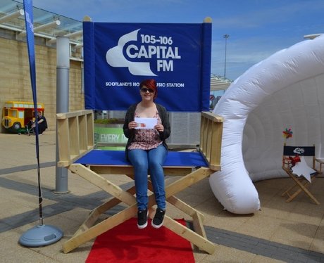 Were you pap'd by the Capital Street Stars?