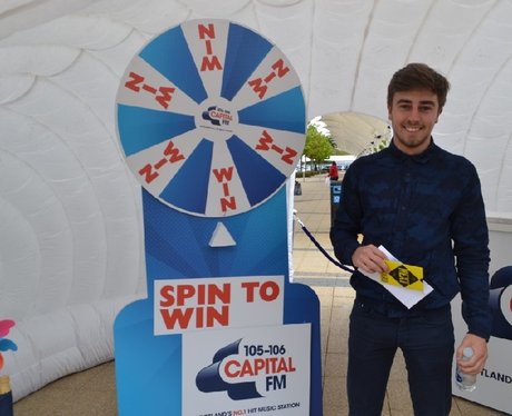 Were you pap'd by the Capital Street Stars?