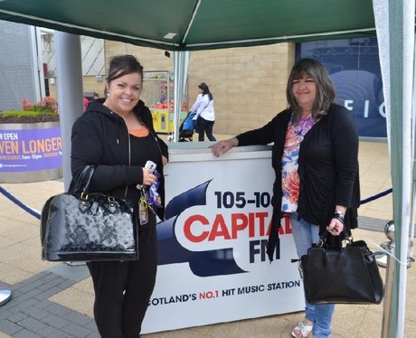 Were you pap'd by the Capital Street Stars?