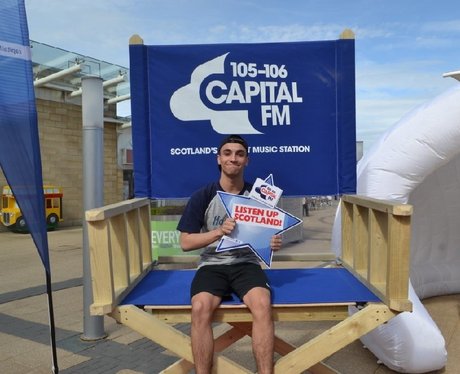 Were you pap'd by the Capital Street Stars?