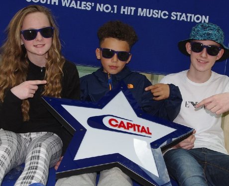 Summertime Ball - Sunday Part 1
