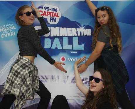 Summertime Ball - Sunday Part 1