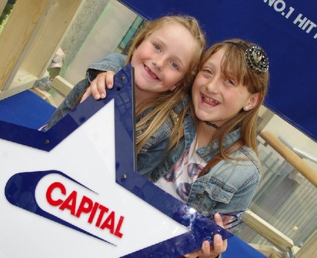 Summertime Ball - Sunday Part 1