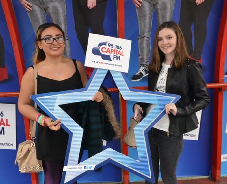 Were you pap'd by the Capital Street Stars?