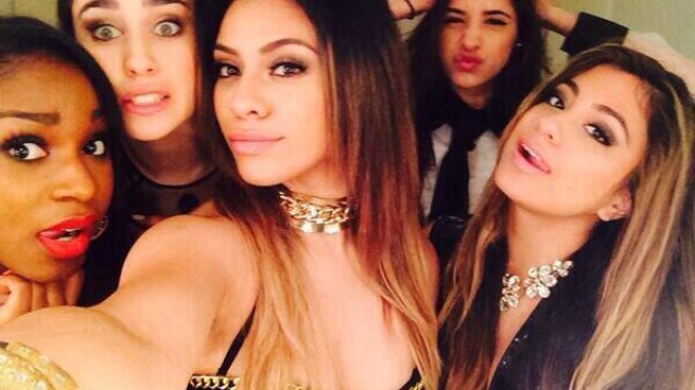 Fifth Harmony Selfie
